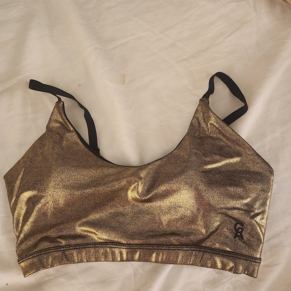 Good American Shimmering Gold Sports Bra